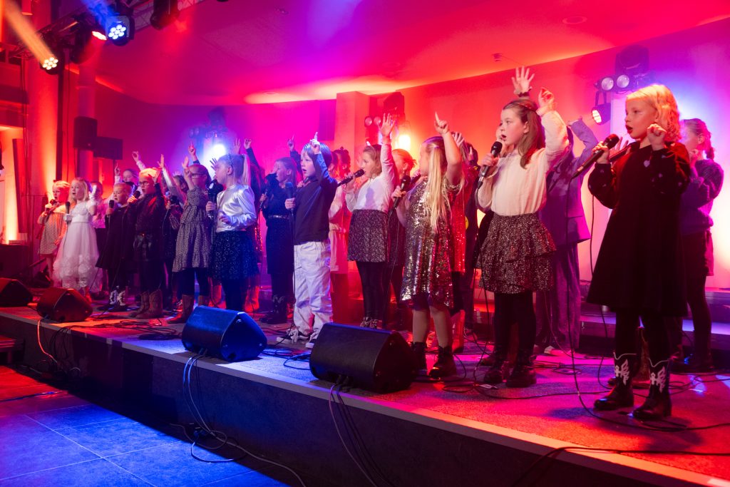 Optreden 2023 Vredeskerk Katwijk kinderkoor DVoted Kids Optreden 2023 Vredeskerk Katwijk kinderkoor DVoted Kids