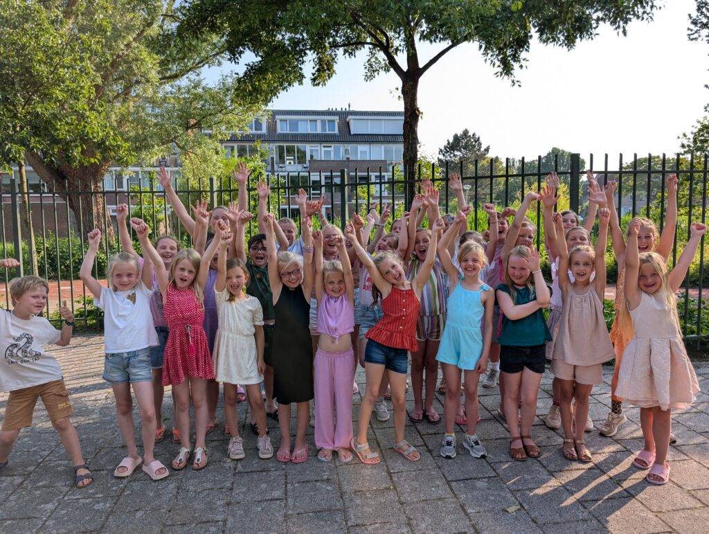Kinderkoor DVoted Kids ons kinderkoor DVoted Kids